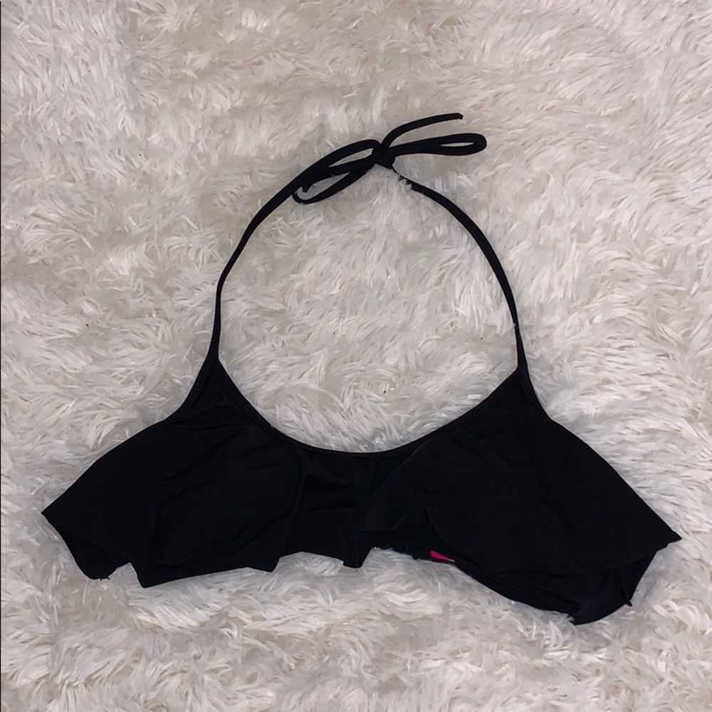 NWOT Victoria’s Secret flounce bikini top